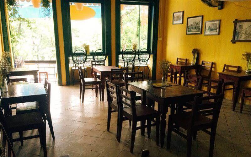 egg-coffee-in-hanoi-old-quarter-15-1 A quiet retreat drawing those who seek peace over crowds