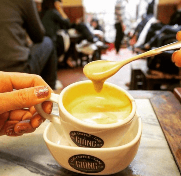 egg-coffee-in-hanoi-old-quarter-4-1 Authentic and creamy egg coffee since the 1940s in Café Giang